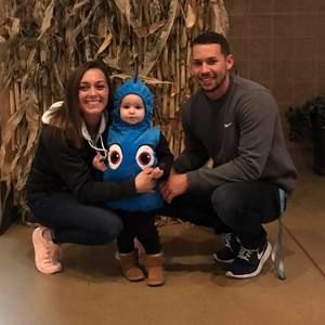 Meet your Posher, Ambur